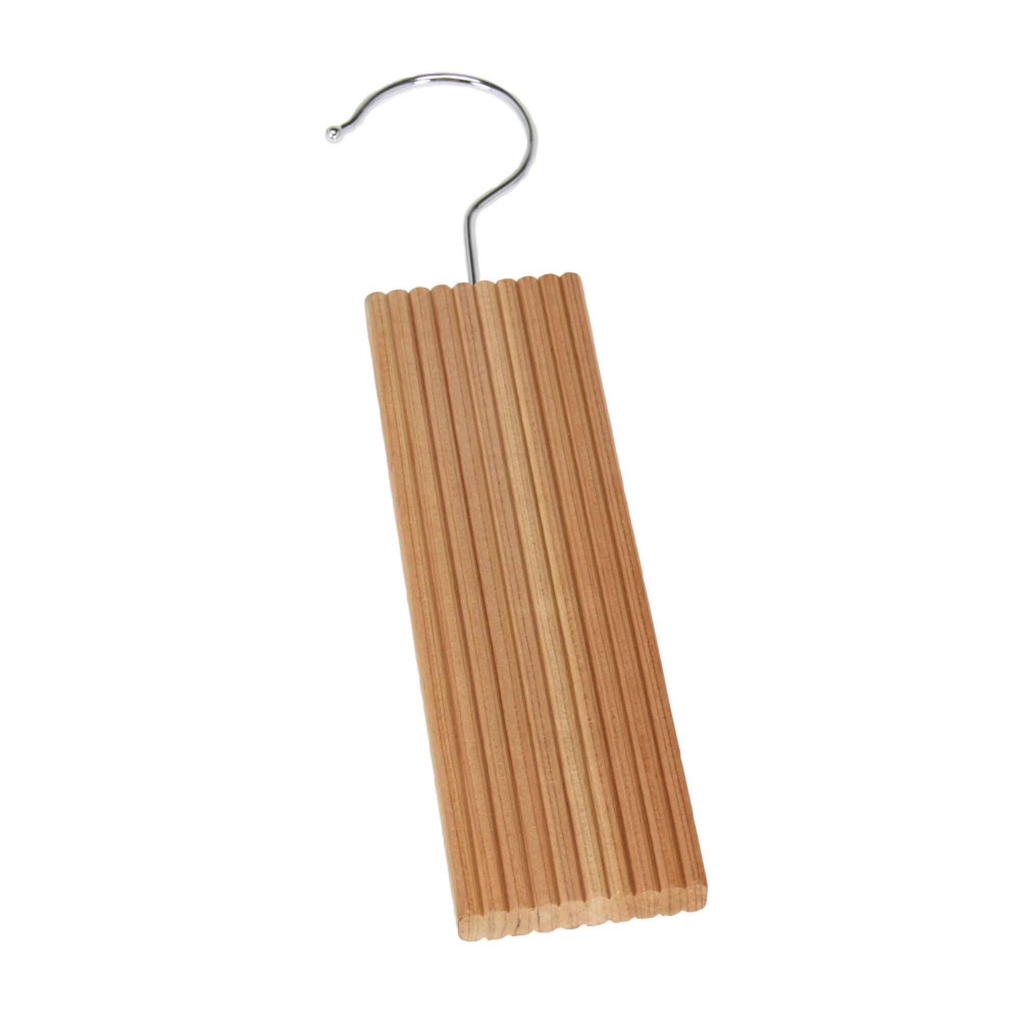 Household Essentials Cedar for Closets Value Accessory Kit